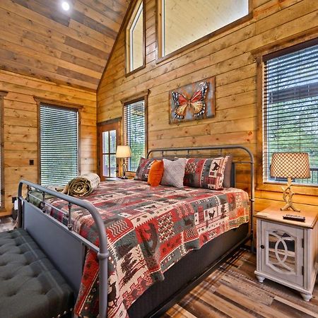 The Adirondack Honeymoon Hot Tub Soaking Tub Wood Burning Fireplace Stephens Gap Buitenkant foto